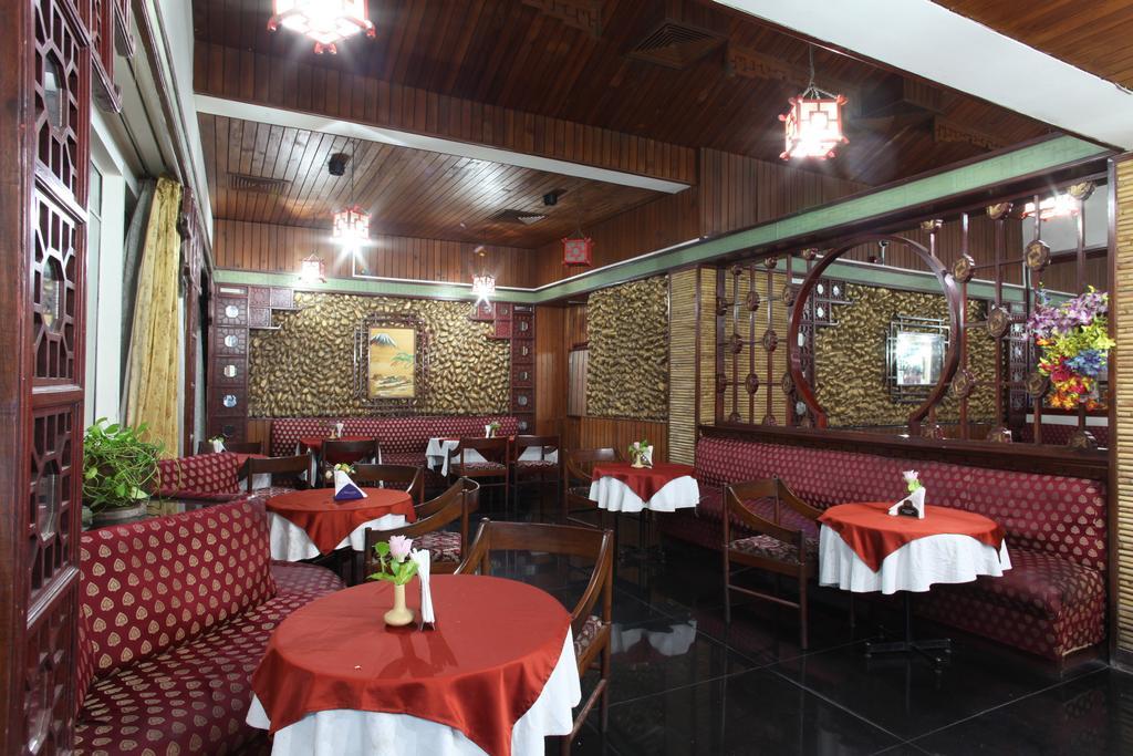 Hotel Jammu Ashok Ngoại thất bức ảnh