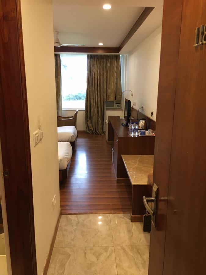 Hotel Jammu Ashok Ngoại thất bức ảnh
