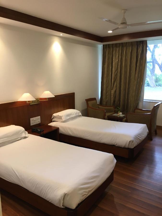 Hotel Jammu Ashok Ngoại thất bức ảnh