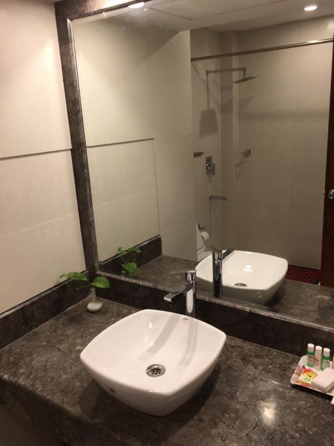 Hotel Jammu Ashok Ngoại thất bức ảnh